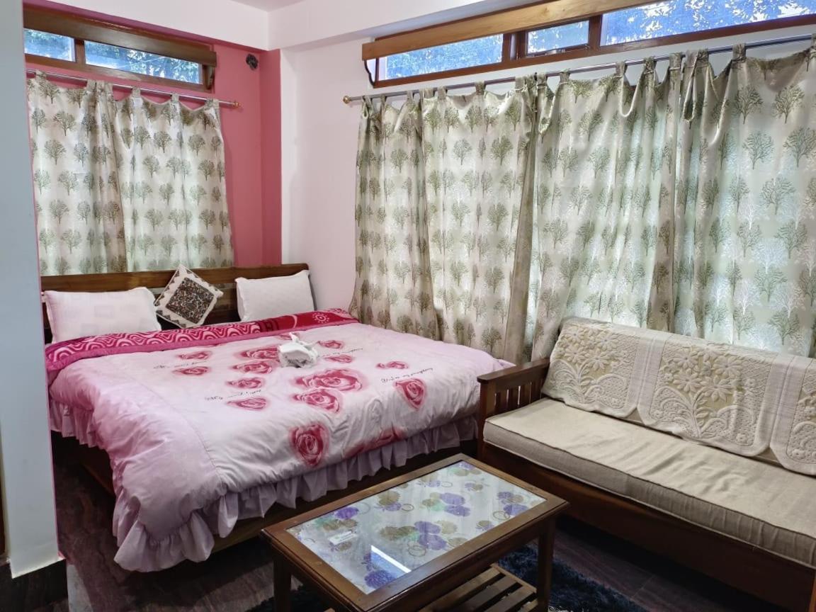 Hotel White Tara Tawang Zewnętrze zdjęcie